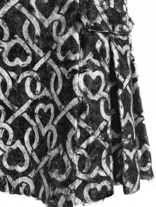 TYNVIE 后褶皱左右松紧腰半身裙-心形印花 商品图5