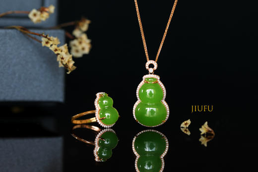 18K玫瑰金和田玉（碧玉）满钻葫芦戒指  (圈口请备注留言) 商品图5