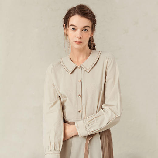 Famecoco范可儿灯笼袖女上衣春装娃娃领衬衫F221BA012 商品图2