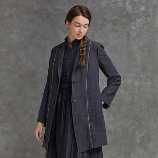 Famecoco范可儿休闲西装外套女高级感女神范小西服F221AB002 商品图0