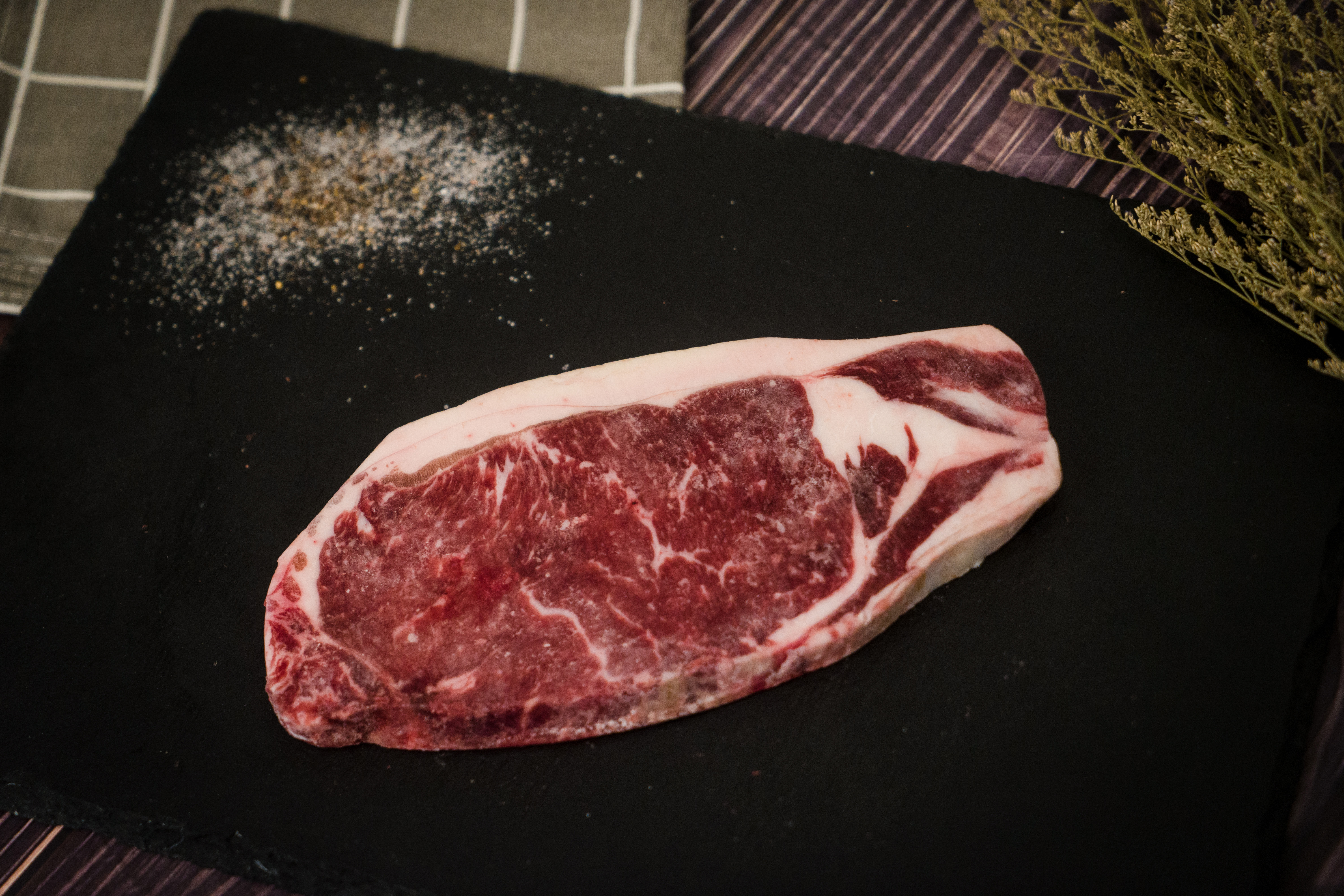 谷饲安格斯西冷牛排200克1200克赠送黑胡椒海盐