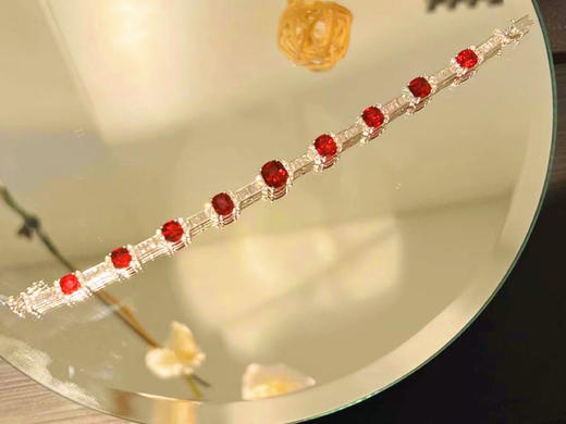 「节奏」缅甸红尖晶石钻石手链 9.32克拉红宝石 商品图2