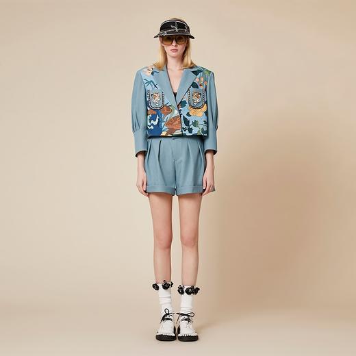 珍珠盘扣西装短裤 商品图1