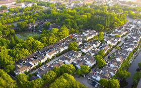 ★错峰特惠★ ¥698起/2间夜 住江南水乡"C"位【南浔博阳开元名庭度假酒店】享高级房+早餐，另可选单晚含特色双浇面~ 出门即古镇！有效期至2026年6月30日