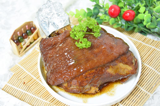 猪肘子 商品图0