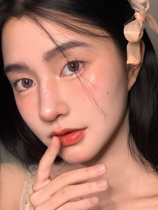 【年抛】G394 微醺虹膜粉灰 DeeKay   | 中直径14.2 着色13.1  | 【同品牌多副美瞳更划算，选款色板在详情页内，358两幅 458三幅】，微混血美瞳 商品图12