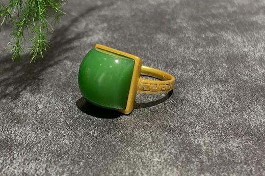 【御珠宫坊】金镶碧玉戒指 商品图1