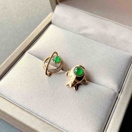 高冰种阳绿蛋面蛋面星辰大海宇宙飞船耳钉18k黄金钻石镶嵌 商品图2