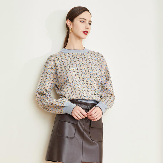 QE62A瑟俪（斯尔丽高端）舒适柔软低圆领撞色超细羊毛提花毛衣针织衫 商品图2