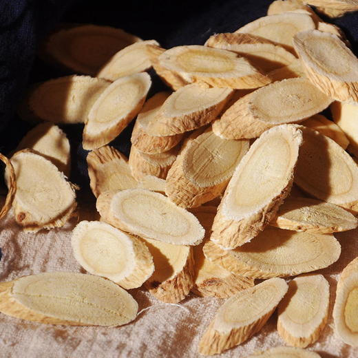 【张太和黄芪精选大片 200g/罐】药香味甜 皮白心黄，足龄大根切片 清香甘甜 商品图1