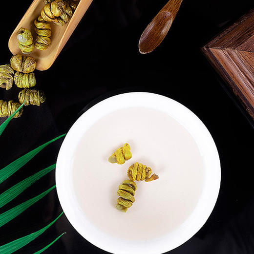 【张太和铁皮枫斗石斛】入口粘稠 营养丰富，色泽黄绿 纹理清晰，浓厚粘牙 商品图3