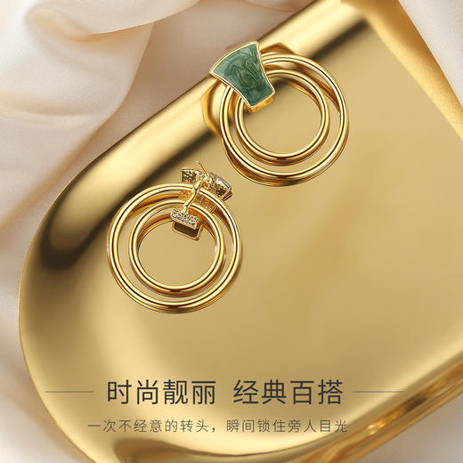 IU欧米伽耳钉送女友闺蜜节日生日礼物 商品图3