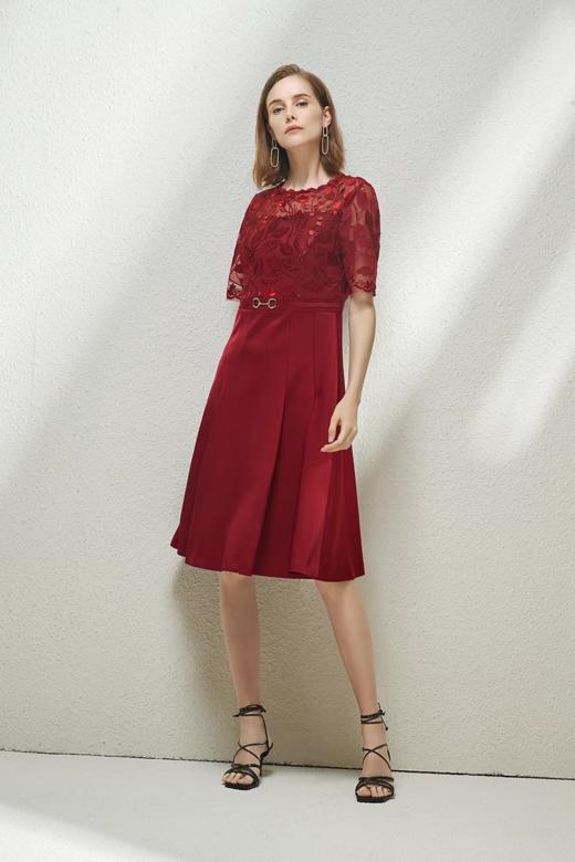 3F爱特爱连衣裙 商品图1