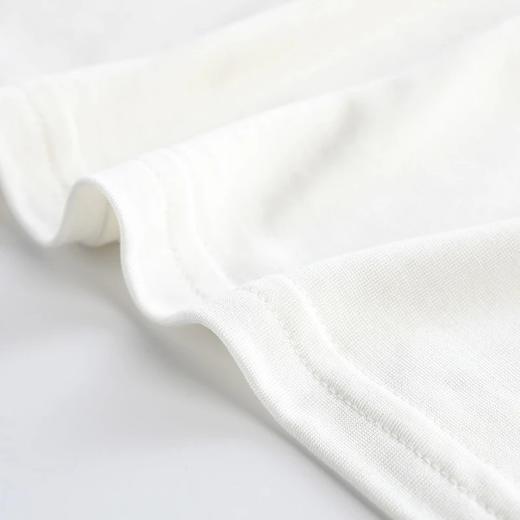 金三塔真丝男士V领短袖T恤纯色100%桑蚕丝男士上衣 1NZMAB740 商品图5