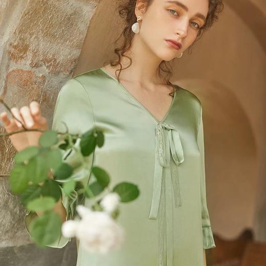 金三塔法式V领睡裙100%桑蚕丝荷叶边七分袖宽松睡衣真丝家居服 YSFBC397 商品图1