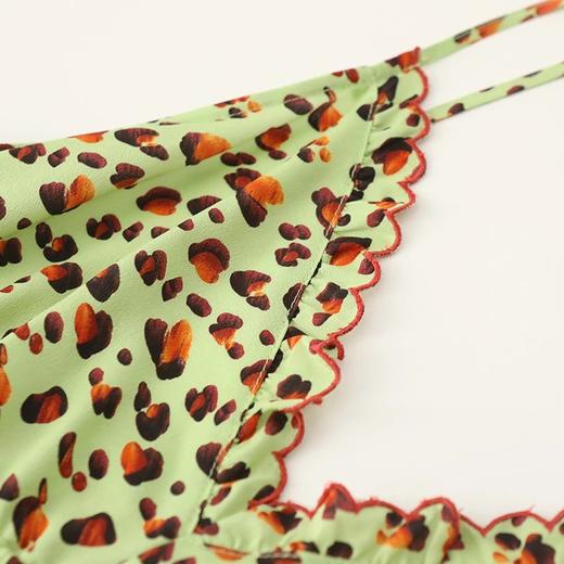 金三塔新品真丝V领吊带短裤两件套 性感美背可外穿桑蚕丝睡衣女 YSFBB410 商品图3