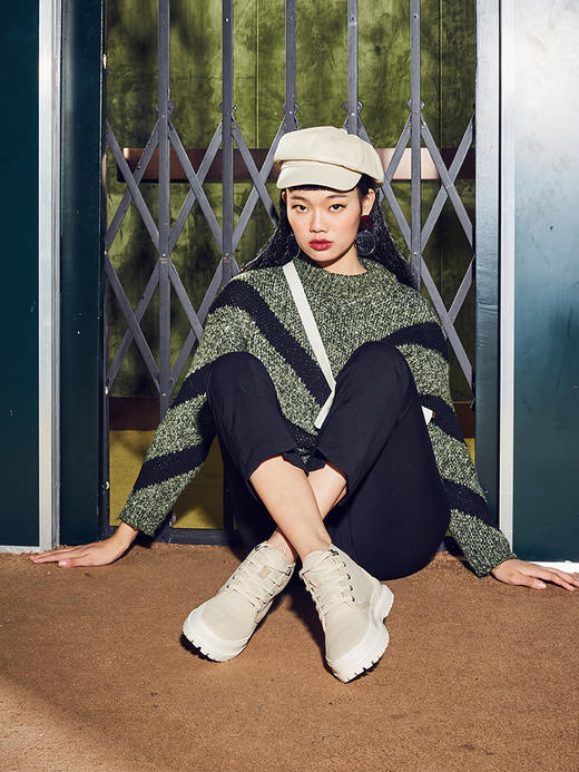 istep新款女鞋马丁靴女工装风马丁靴韩版厚底学生休闲鞋 商品图1