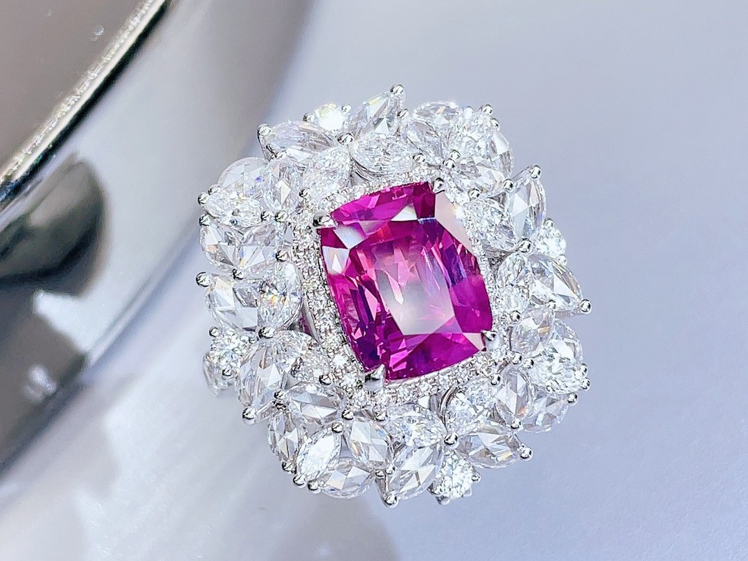 54g 4.59ct 天然无烧紫蓝宝两用款