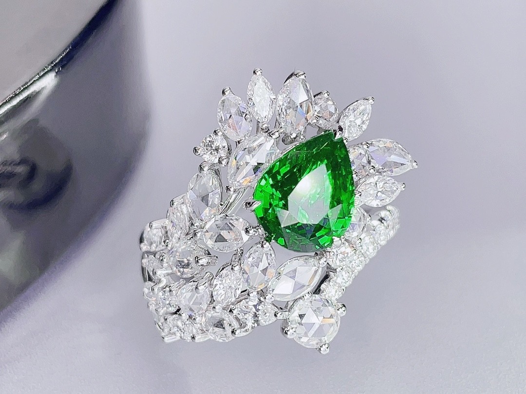 15g 2.52ct 天然沙弗莱戒指