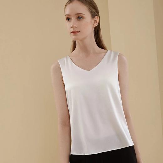 金三塔上新桑蚕丝一件抵两件宽松无袖背心 真丝缎面带罩杯打底小衫    YSFBA703 商品图3