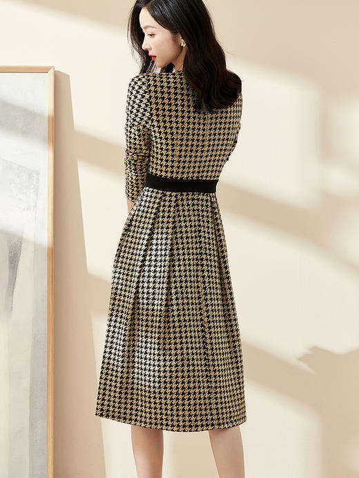 剩S 米思阳2025春季新款时尚千鸟格针织中长裙修身显瘦大摆连衣裙0297 商品图3