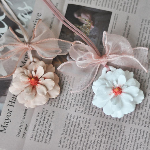 浪漫花车载挂件ins风花朵香水汽车香薰扩香石车挂韩系气质内装饰 商品图8