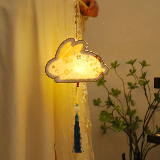 春节兔子灯笼儿童diy手工制作材料手提发光玉兔花灯汉服古风道具 商品图3