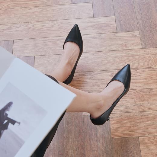 Julia Heuer 格丽特钻感尖头高跟鞋 商品图5