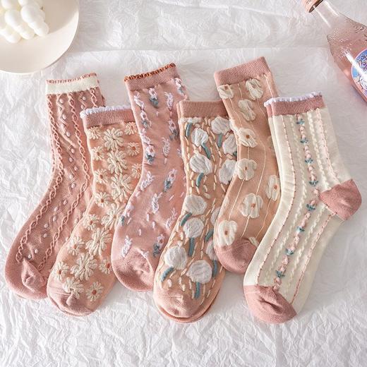 V立体袜子女中筒韩版长袜复古秋冬款可爱ins潮流百搭女士 商品图4