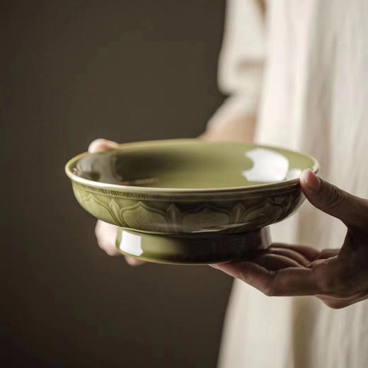 束刻/越窑青瓷艾草青/福兮壶承/复古釉越窑龙泉青瓷艾草青福兮壶承功夫茶具茶道配件干泡台 商品图0