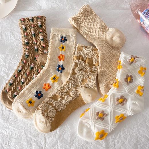 V立体袜子女中筒韩版长袜复古秋冬款可爱ins潮流百搭女士 商品图1