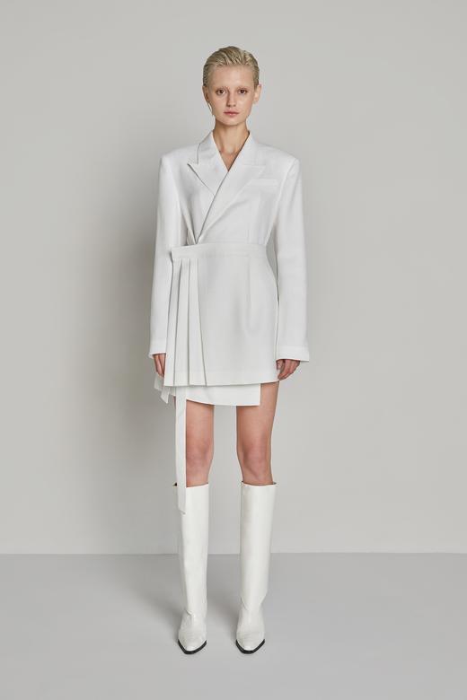 搭片下摆收腰西服 商品图0