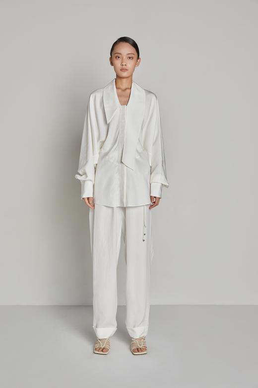 单边飘带领蝙蝠袖衬衫 商品图1