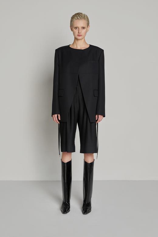 分割线装饰小翻领西服 商品图0