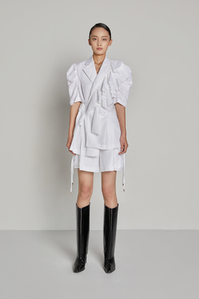 抽绳兜花苞短裤