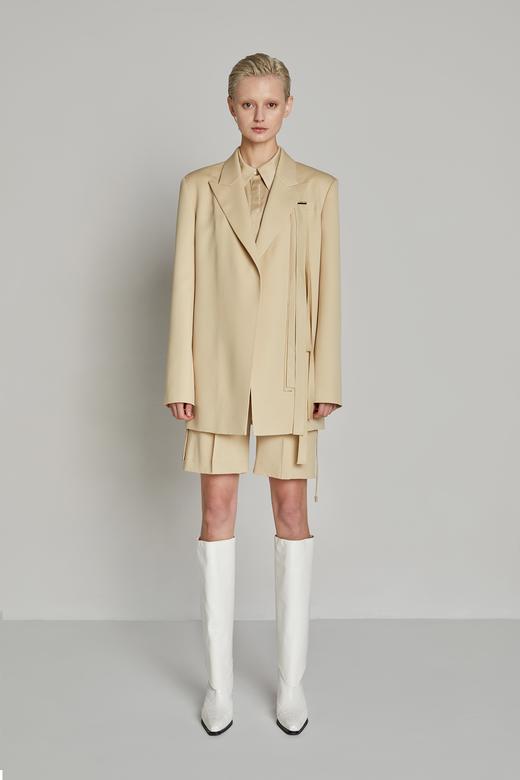 不对称溢边条直身西服 商品图0