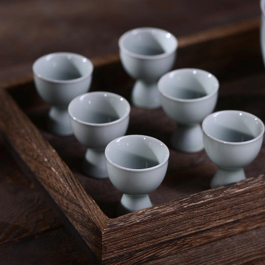 【积分兑换】《斗酒十千•琥珀流光》复刻宋朝龙泉青瓷酒具套装 酒壶*1、温碗*1、杯*8 商品图4