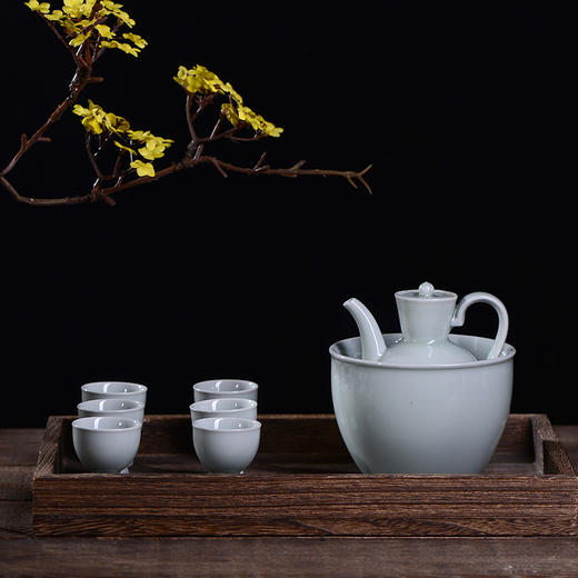 【积分兑换】《斗酒十千•琥珀流光》复刻宋朝龙泉青瓷酒具套装 酒壶*1、温碗*1、杯*8 商品图0