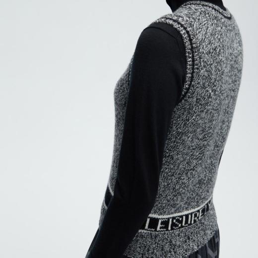 3楼 珍贝女式V领羊绒背心 商品图1