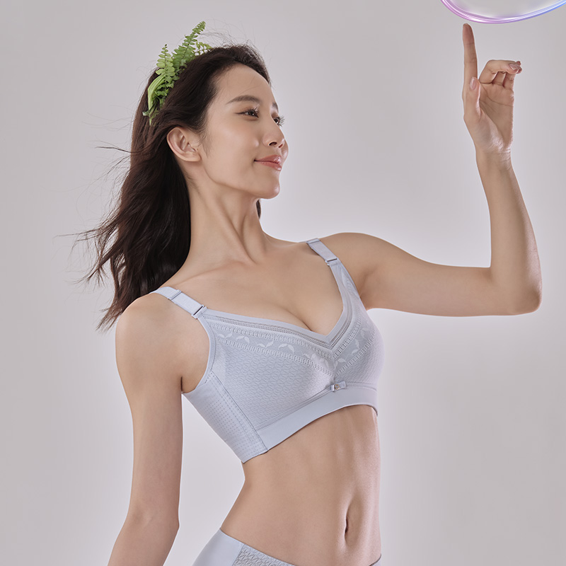 都市丽人少女三步优选AB杯调整型文胸锁边AB:中厚3/4杯少女文胸四排扣无钢圈LJ24A5