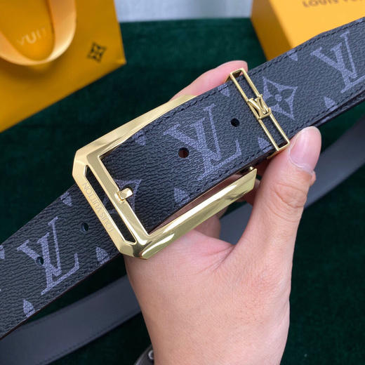 春季特惠💰320 LV男士腰带 男士经典休闲腰带 带身宽度3.5cm 商品图3