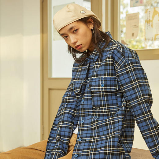 VANS格纹日系经典LOGO女子夹克VN0A7TNT2T9 商品图3