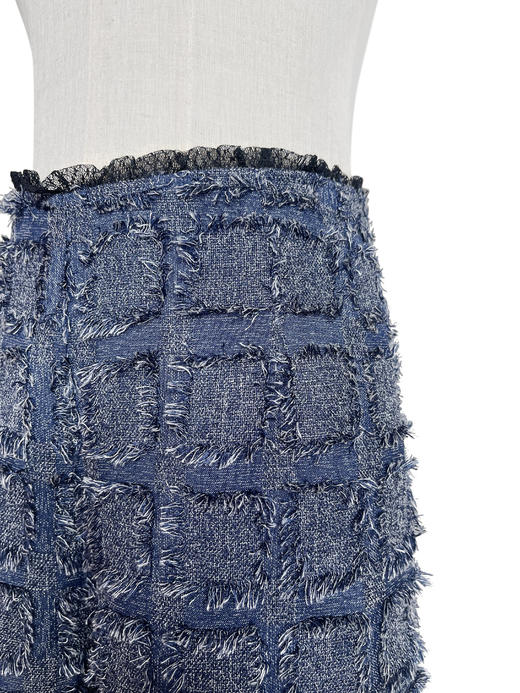 TYNVIE 纱质木耳边百慕大中裤 商品图2