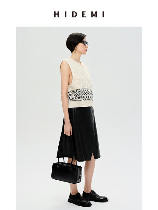 HIDEMI 美利奴羊毛花针拼色设计感马夹背心 商品图5