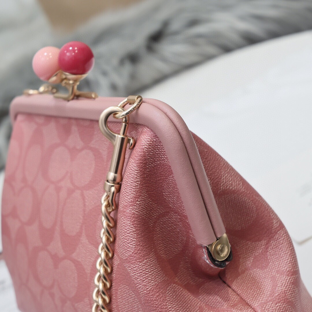 春季特惠90450 coach蔻驰 c1452 吻锁链条包 包包