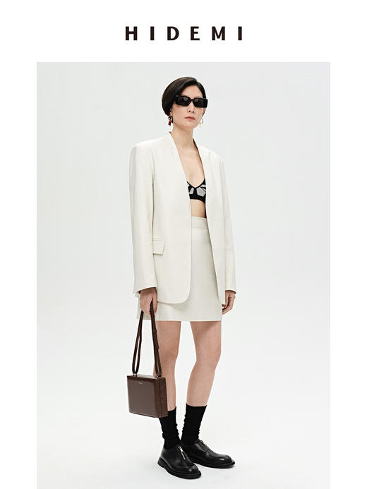 HIDEMI 水泥灰白褶皱做旧感环保皮V领西装皮衣皮裤套装 商品图10