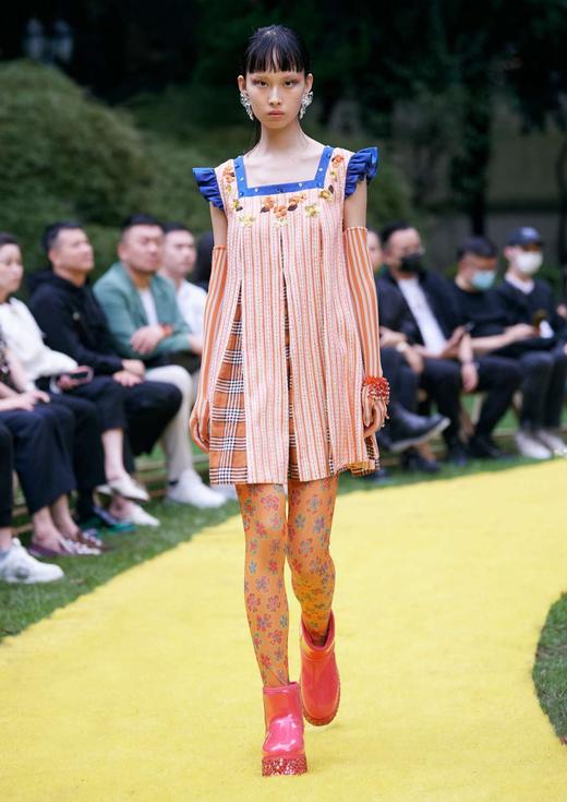 花色网纱手套 / 亮橘色——中国设计师品牌QIUSHU TING 商品图0