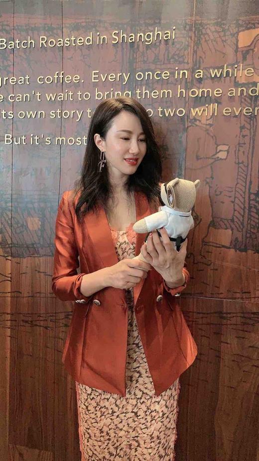 4462 “继承者”丝滑醋酸西装外套女神的闪耀时刻单西颈袖添香 商品图12