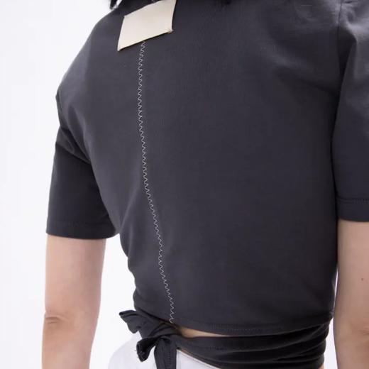 垫肩款腰部系带T恤 商品图4