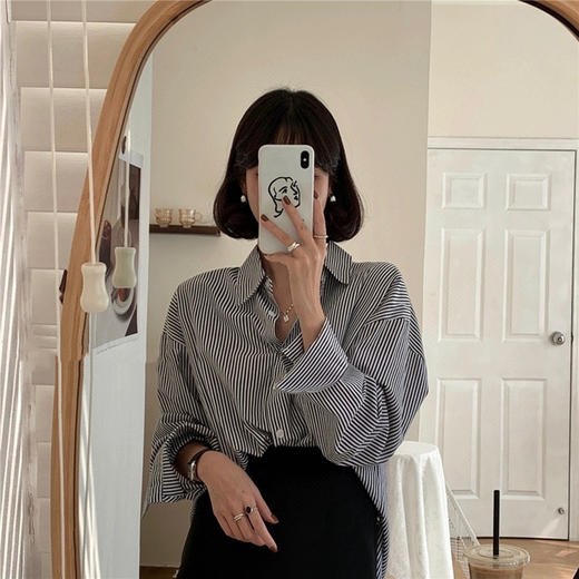 【限时折扣】气质简约条纹衬衫女（黑色蓝色）S-2XL 商品图3